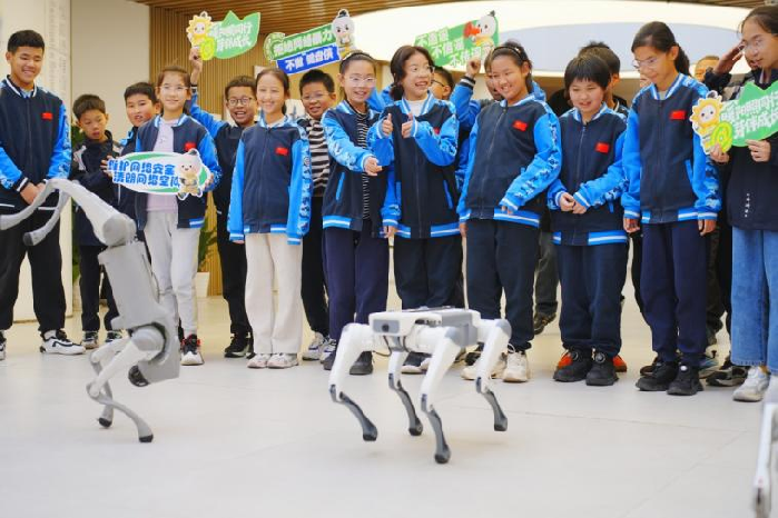 宁波市互联网发展联合会“@芽”行动以创新护航未成年人网络成长