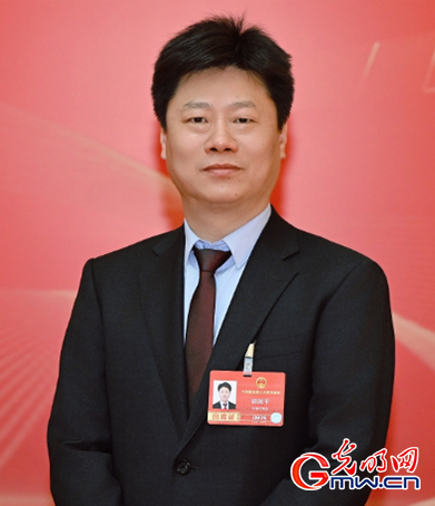 郭国平代表：推动量子算力从“书架技术”转化为“货架产品”