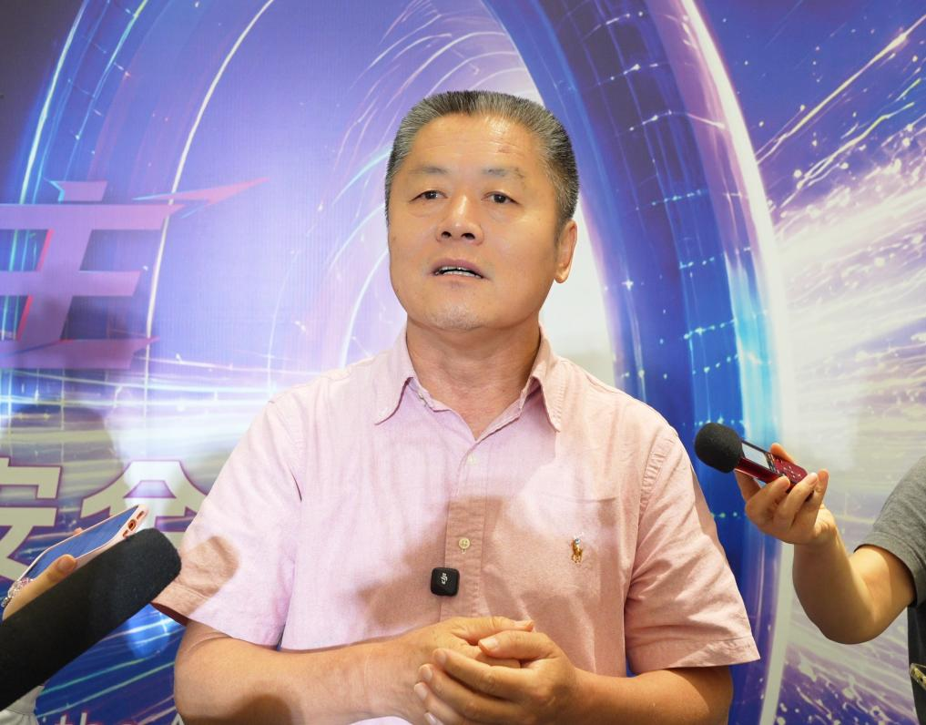 张向宏谈“AI数据工厂”：把原始数据从“沙子”变成“燃料”